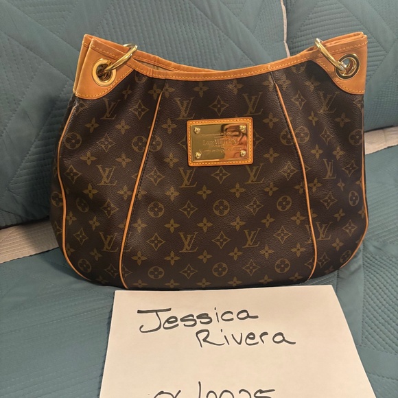 Louis Vuitton - Galliera PM